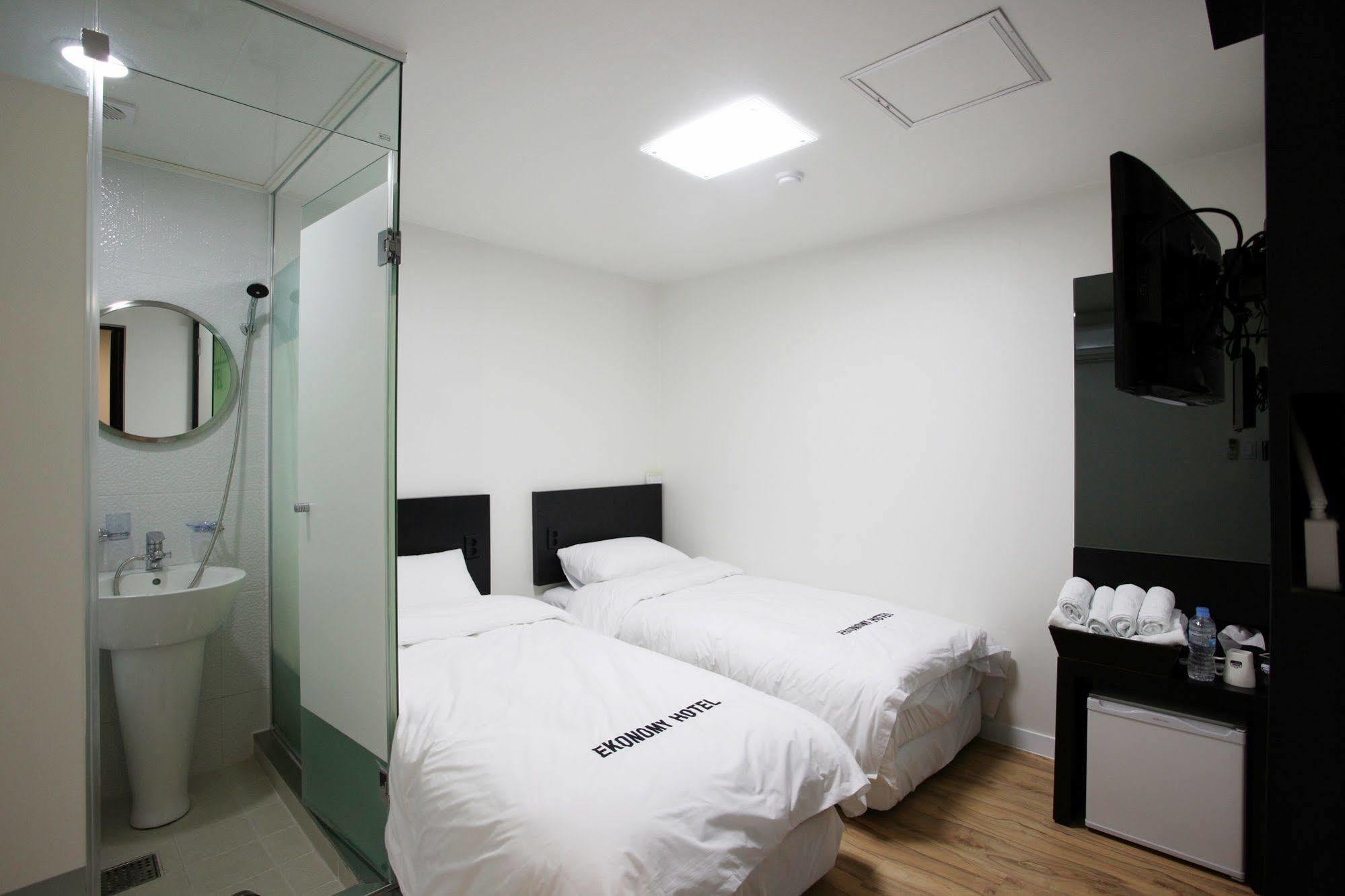 Ekonomy Hotel Myeongdong Central Soul Exteriér fotografie