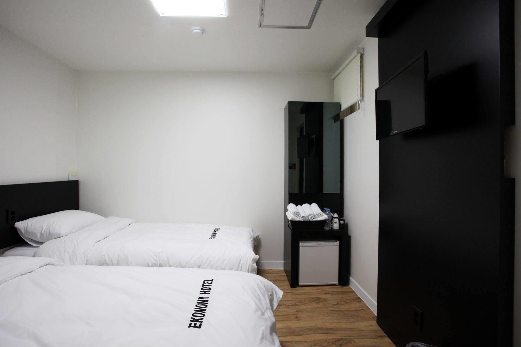 Ekonomy Hotel Myeongdong Central Soul Exteriér fotografie