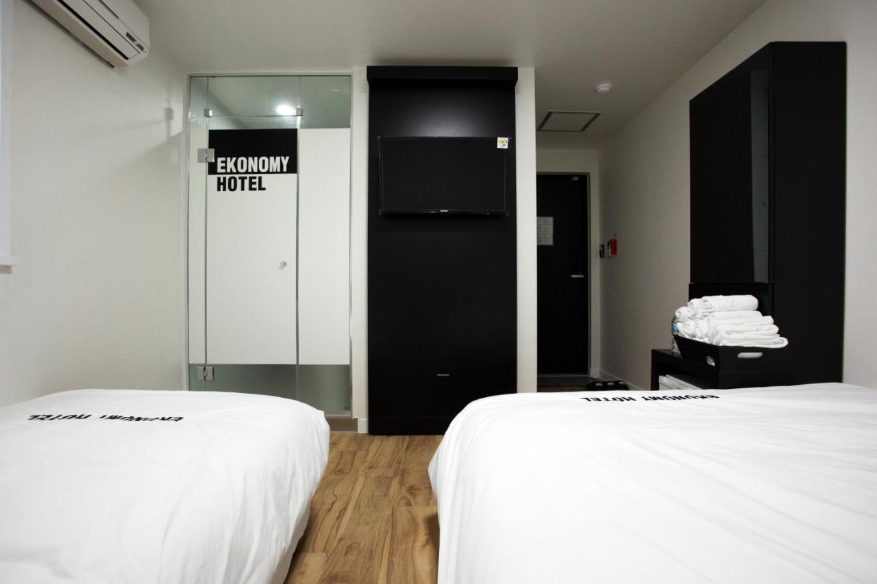 Ekonomy Hotel Myeongdong Central Soul Exteriér fotografie